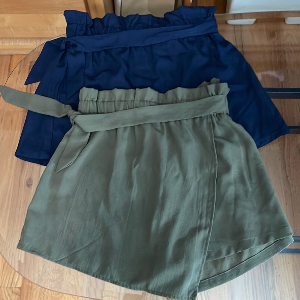 Shein TWO pack skorts